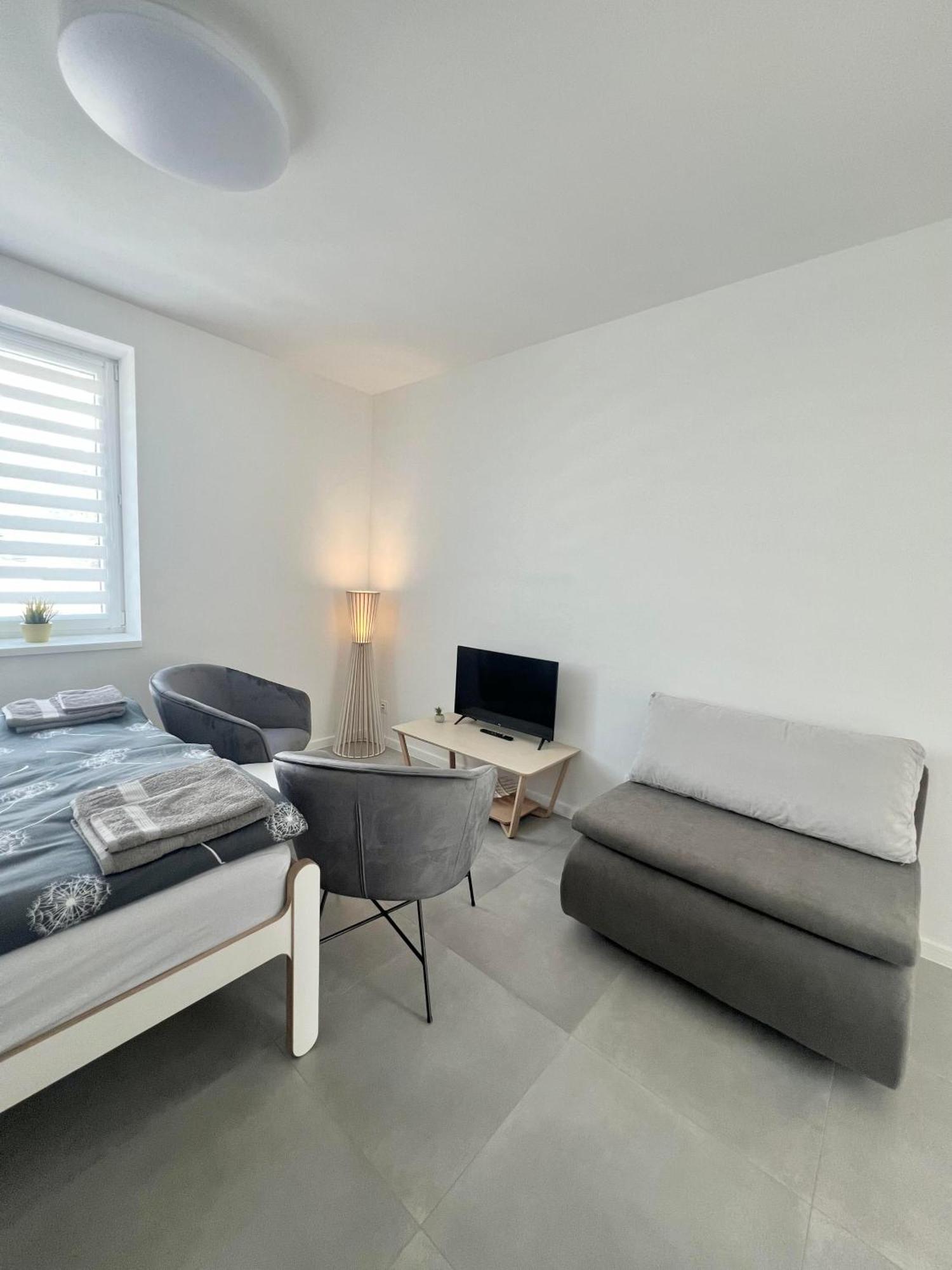 2 Moderne Apartmany 19 A 95 V Sukromi V Centre Mesta Turčianske Teplice Zewnętrze zdjęcie