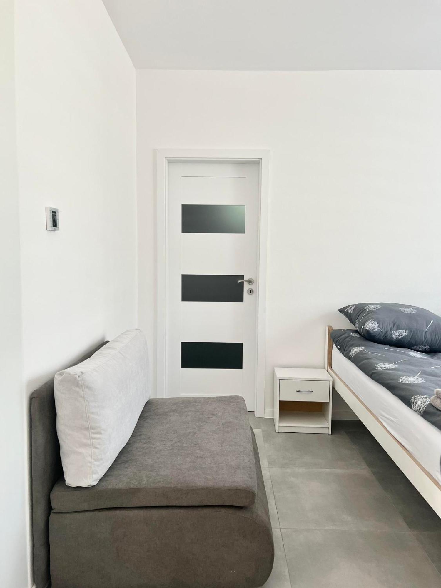 2 Moderne Apartmany 19 A 95 V Sukromi V Centre Mesta Turčianske Teplice Zewnętrze zdjęcie